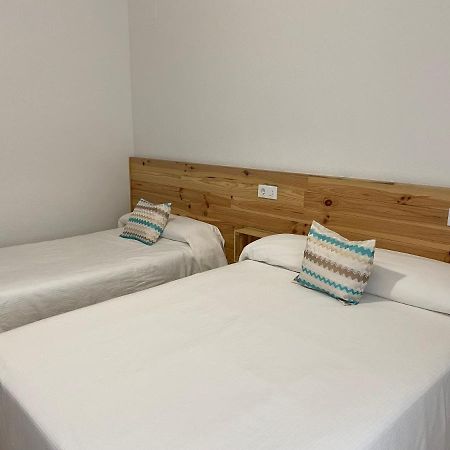 Hostal Барбате Екстериор снимка