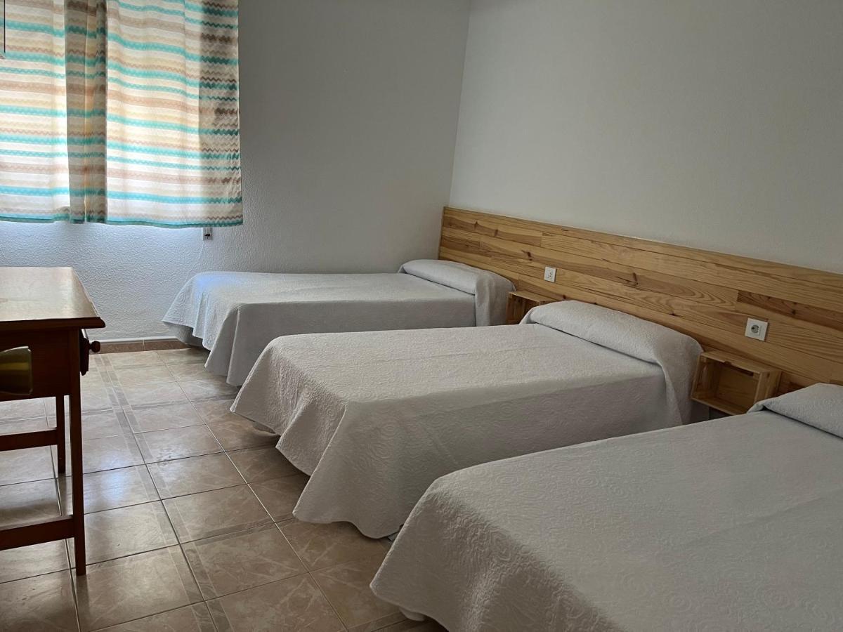Hostal Барбате Екстериор снимка